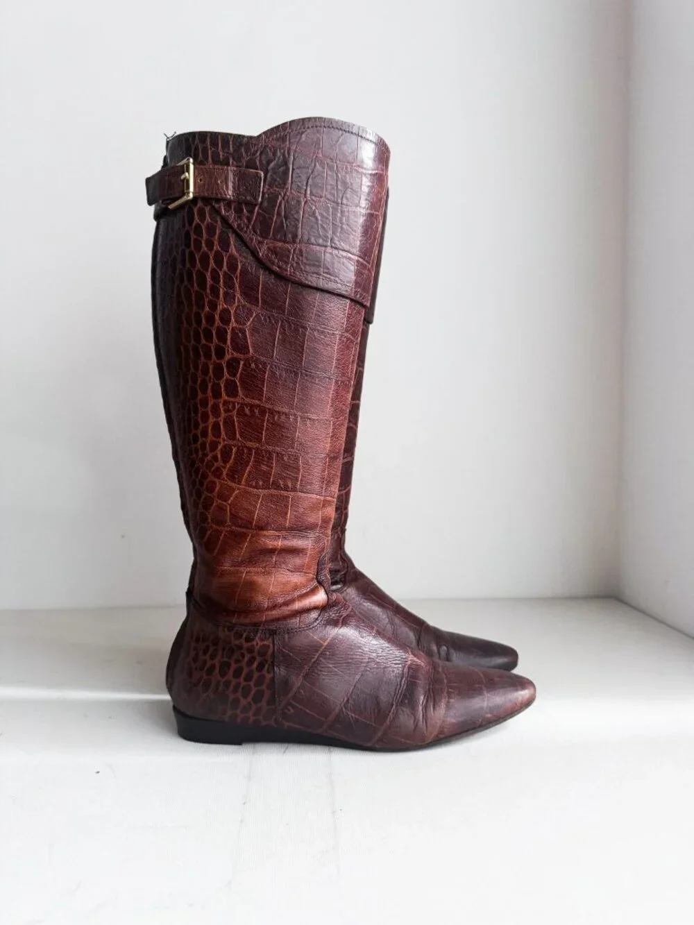 Vintage Handmade BCBG Alligator Print Brown Boots 7